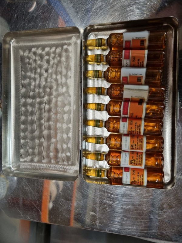 metal case full vials 
